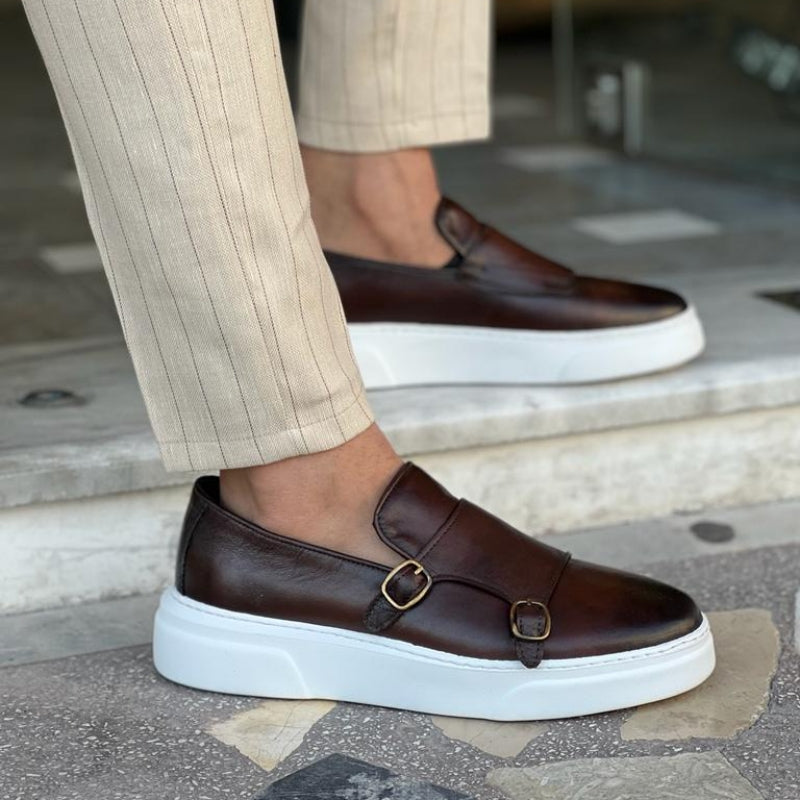 Morris | Moderne leren loafers met gesp voor mannen