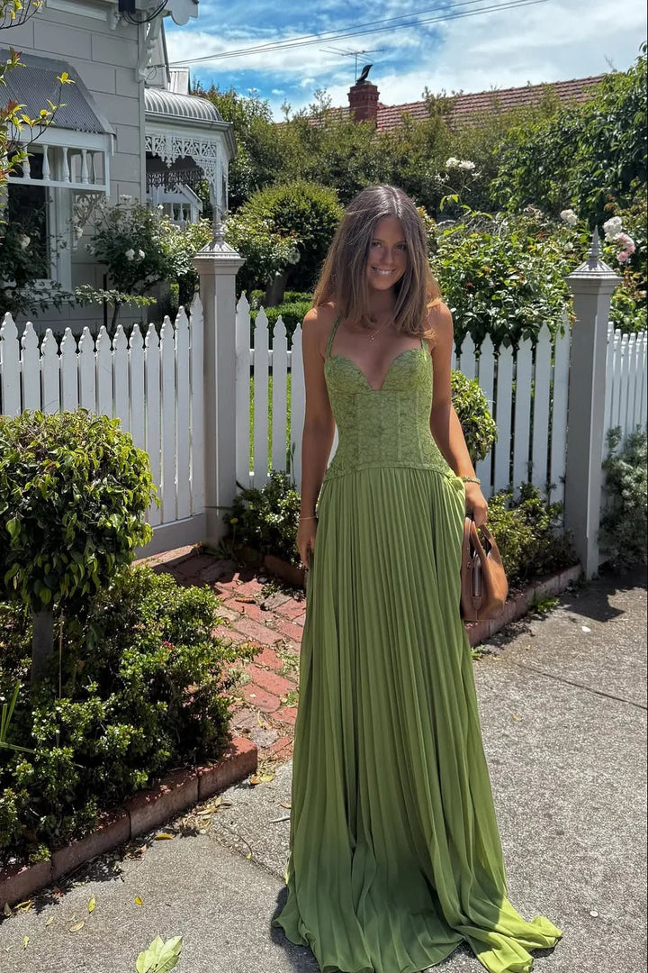 Robe longue femme verte plissee corset