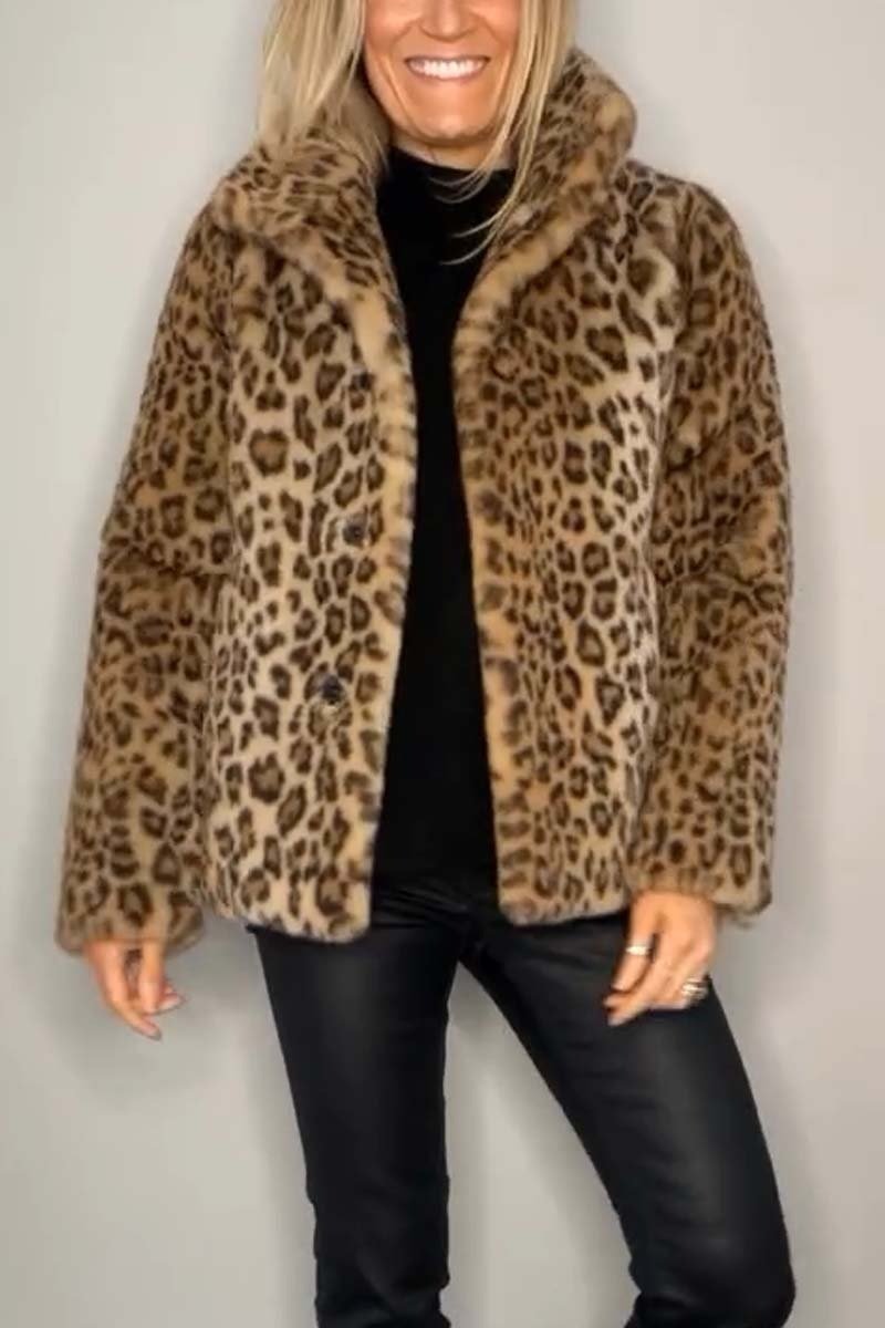 Emily | Dame Lang Vinterfrakke i Fake Fur med Leopardprint