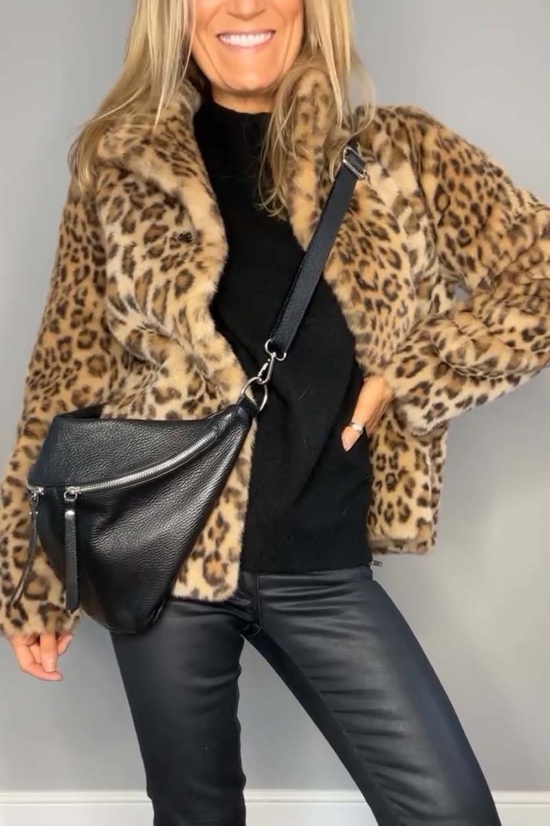 Emily | Dame Lang Vinterfrakke i Fake Fur med Leopardprint