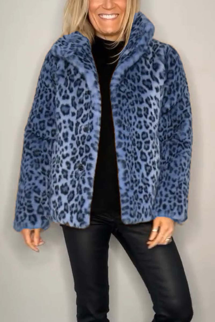 Emily | Dame Lang Vinterfrakke i Fake Fur med Leopardprint