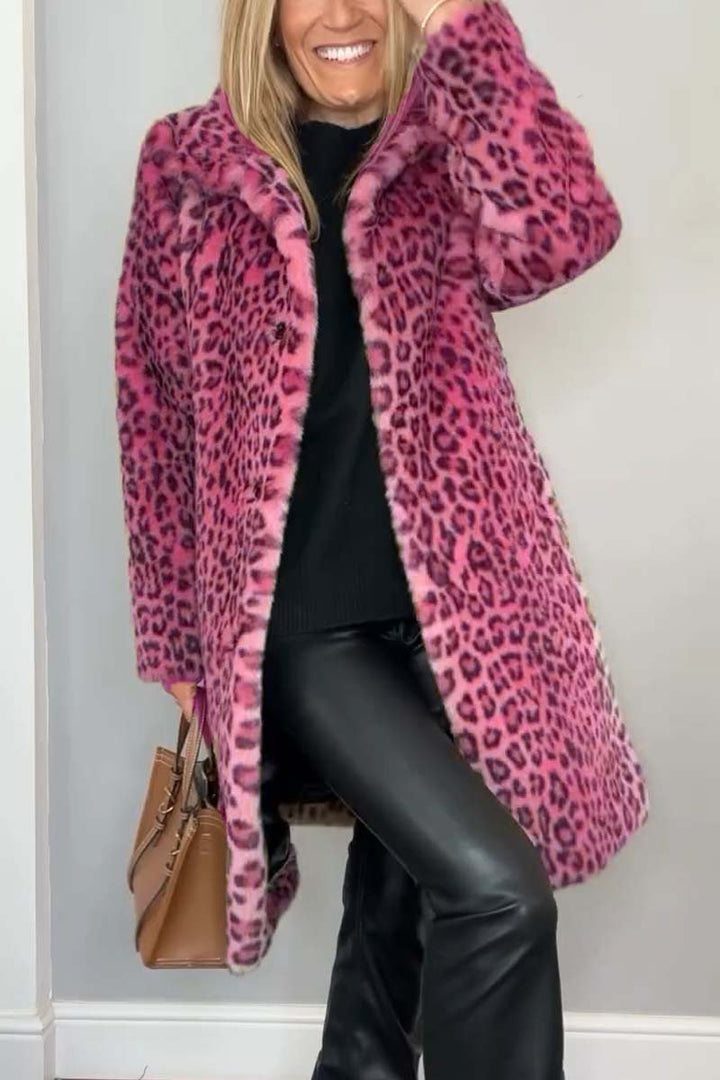 Emily | Dame Lang Vinterfrakke i Fake Fur med Leopardprint