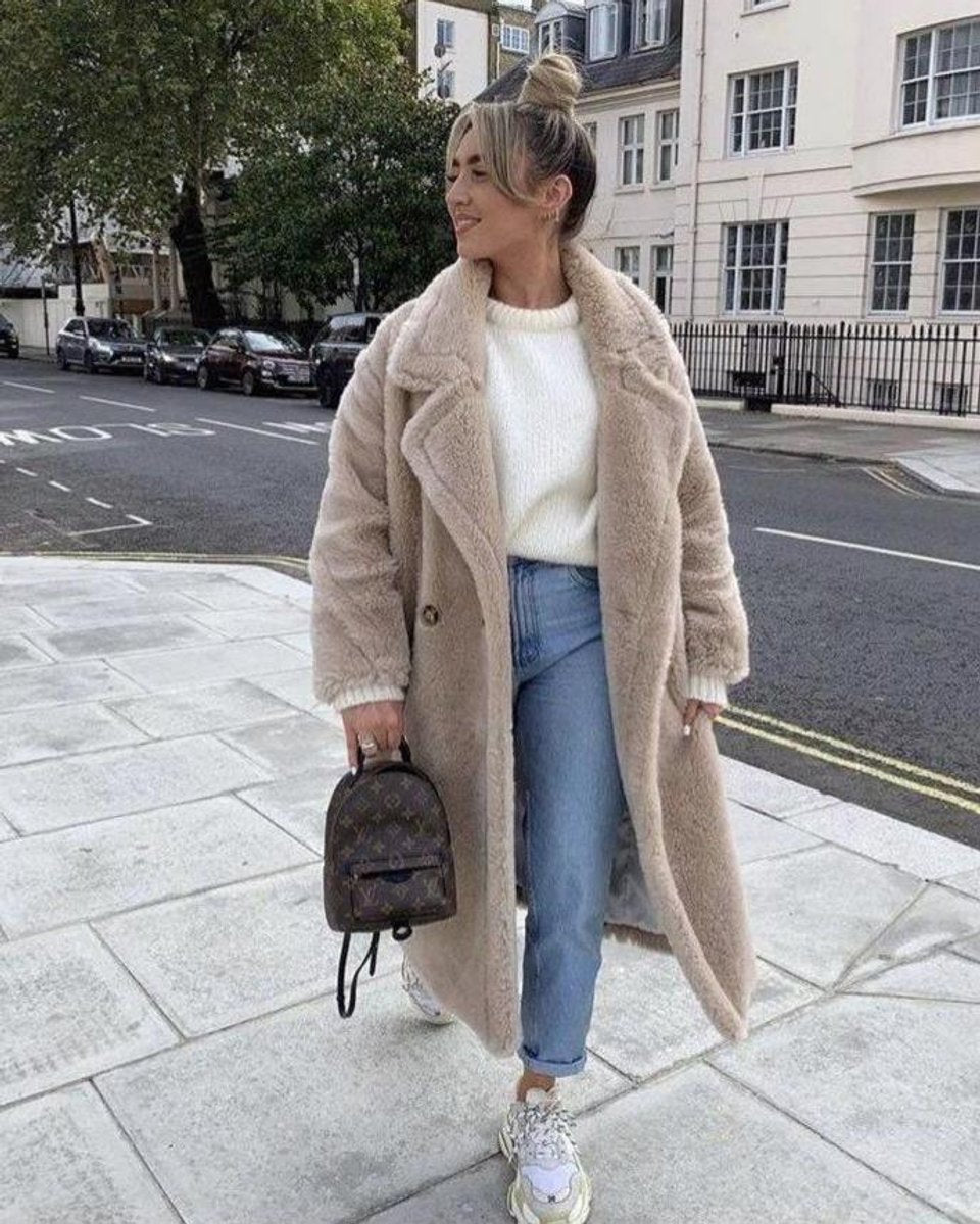 Scarlett | Dame Lang Oversized Teddyfrakke i Fake Fur