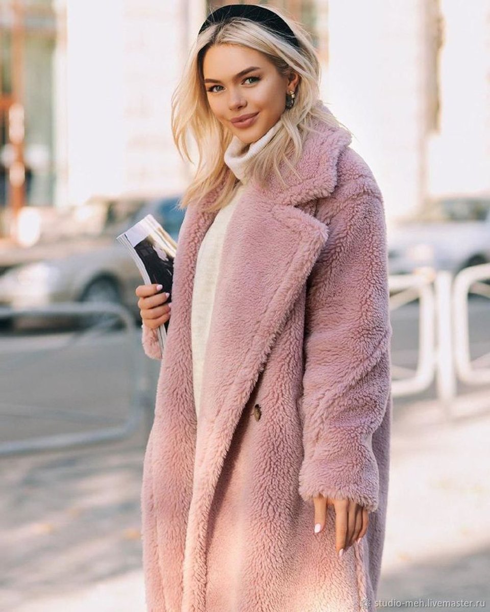 Scarlett | Dame Lang Oversized Teddyfrakke i Fake Fur