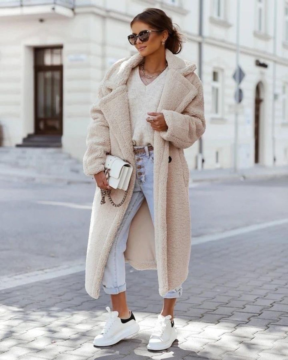 Scarlett | Dame Lang Oversized Teddyfrakke i Fake Fur