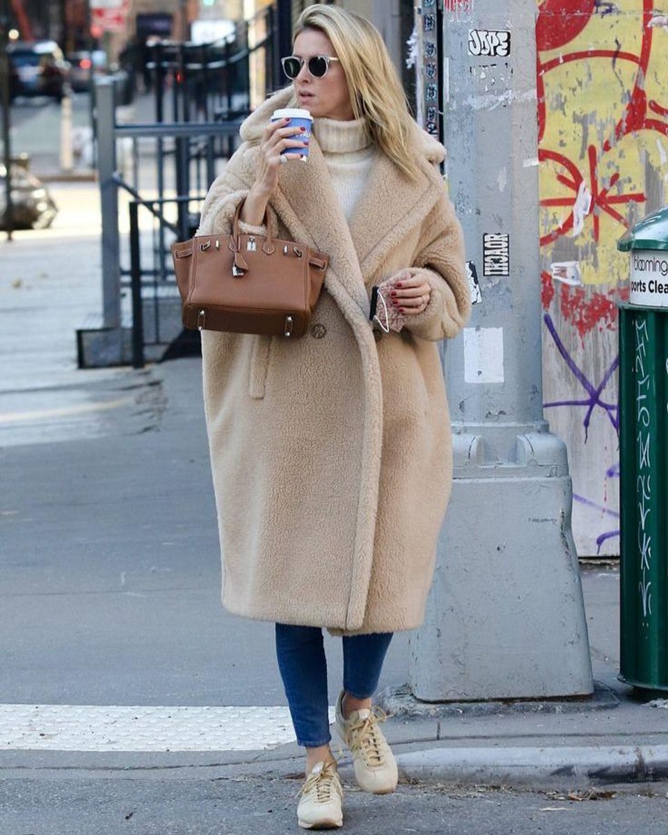 Scarlett | Dame Lang Oversized Teddyfrakke i Fake Fur