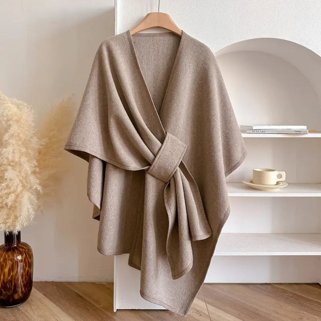 Ivy | Dame Poncho i Uld med Åben Front